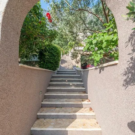 Ferienhaus Figa Omiš