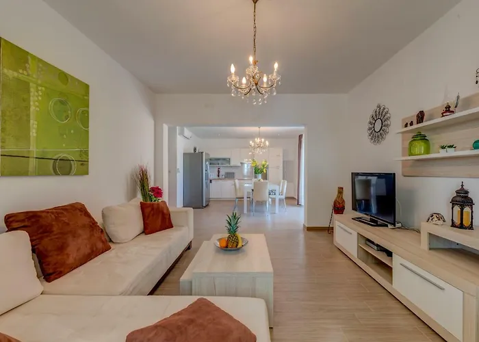 Holiday Figa * Omiš