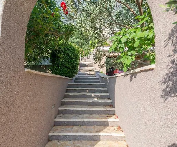 Feriehus Holiday Figa Omiš