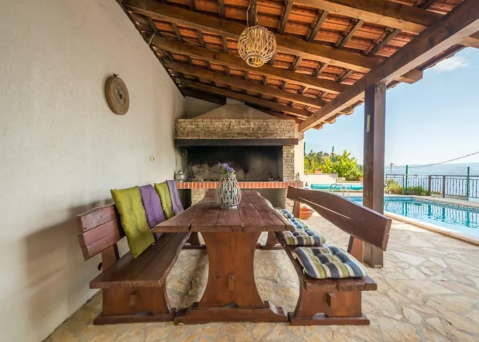 בית נופש Figa *